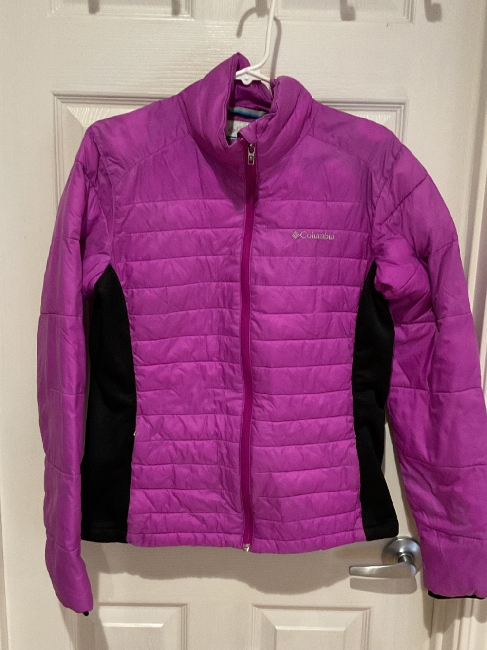 Columbia women’s puffer jacket medium winter warm zip up